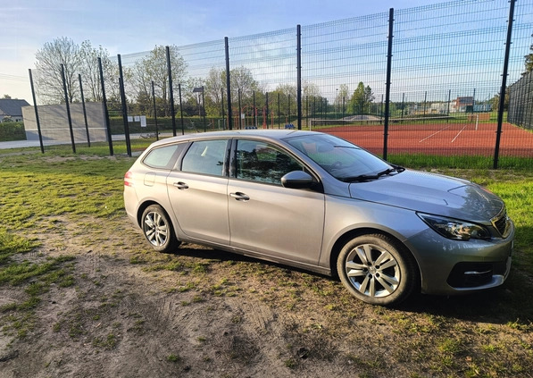 Peugeot 308 cena 42999 przebieg: 144000, rok produkcji 2018 z Łabiszyn małe 172